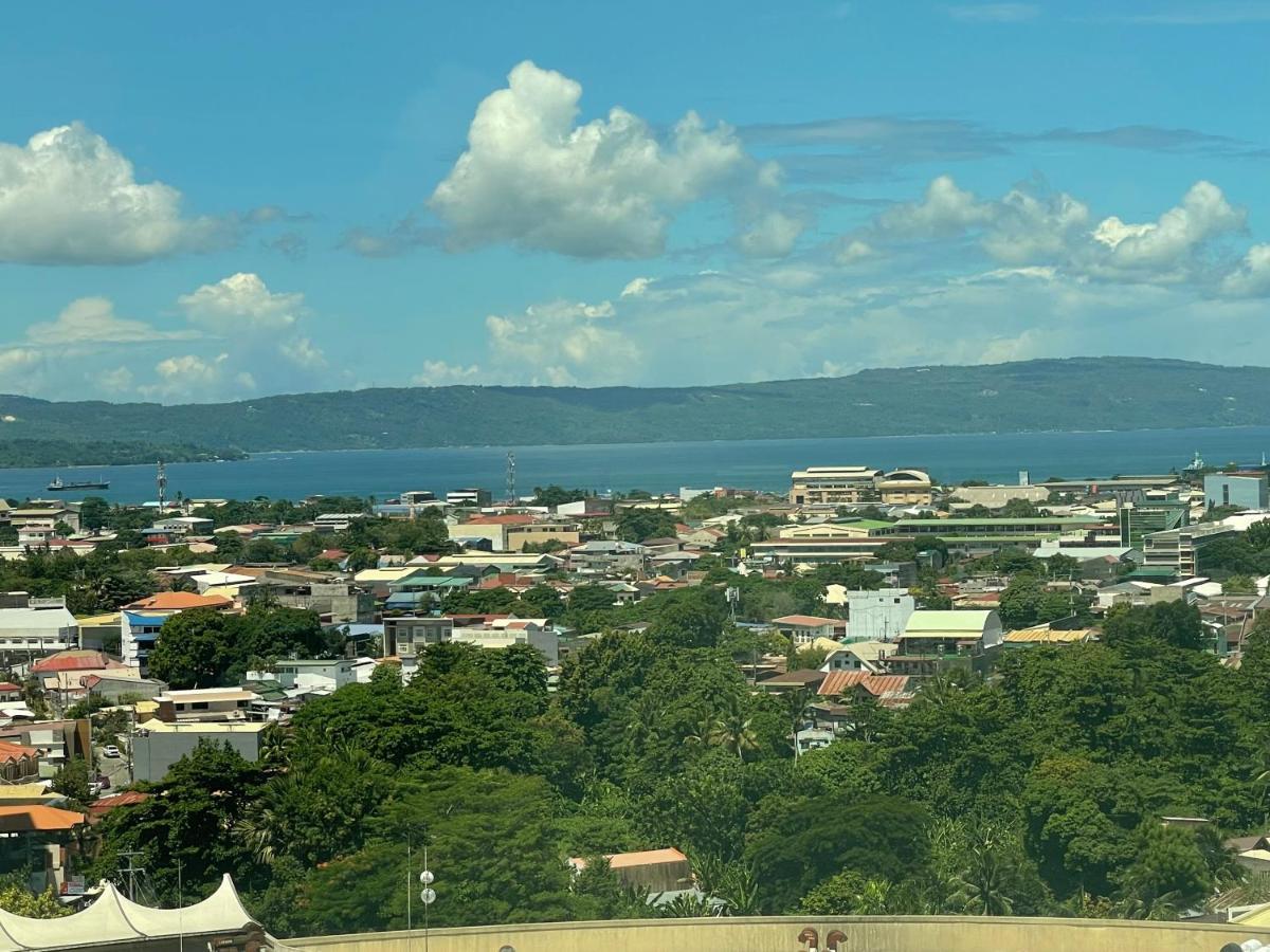 Апарт отель Inspiria Davao Экстерьер фото