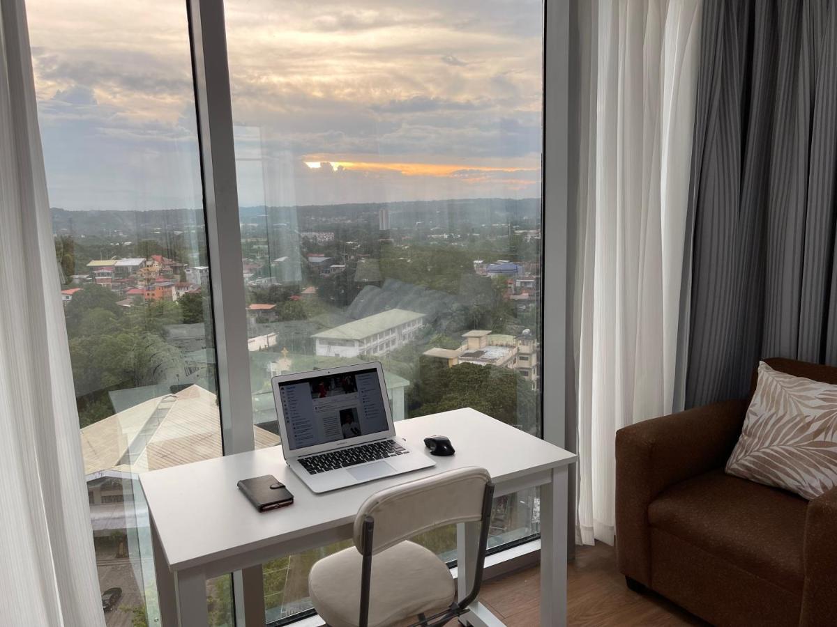 Апарт отель Inspiria Davao Экстерьер фото