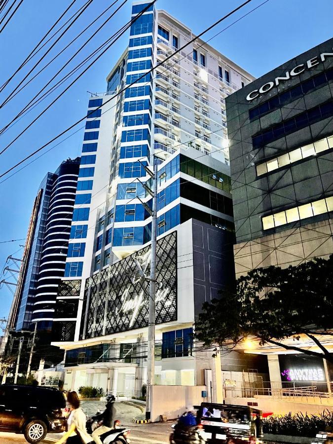 Апарт отель Inspiria Davao Экстерьер фото